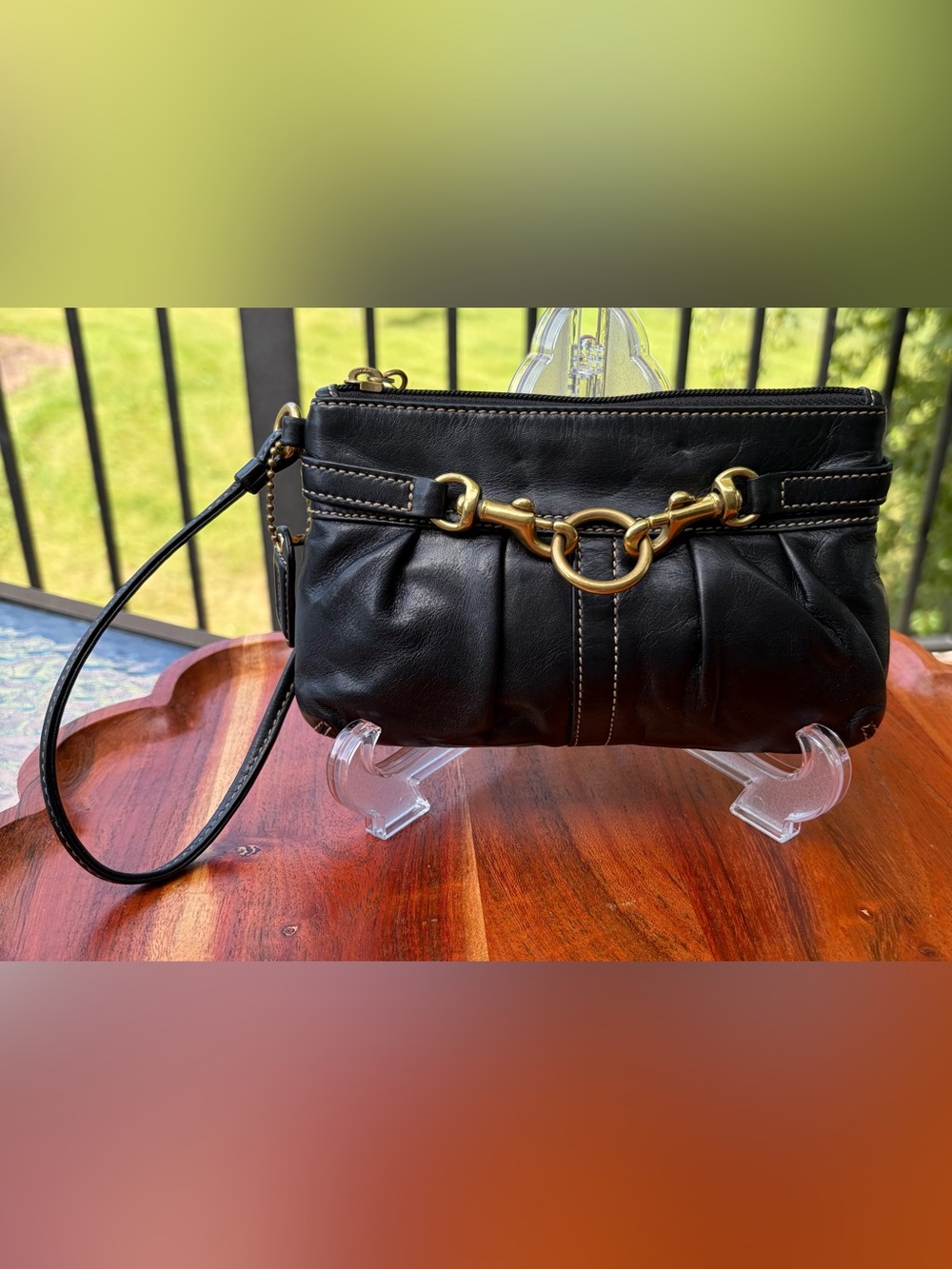 Vintage COACH Ergo Hamptons Pleated Leather Wristlet